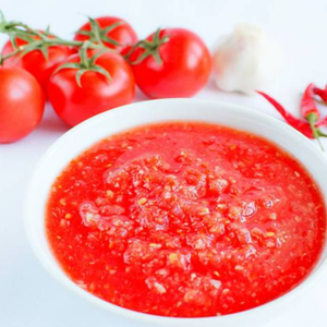 Puré de Tomate Rojo Intenso Orgánico de la India, Grado de Exportación, Suministro a Granel para Importadores de Supermercados en América del Norte y Europa - Product Image 1