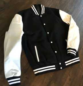 Veste universitaire unisexe de haute qualité avec logo personnalisé - Product Image 1