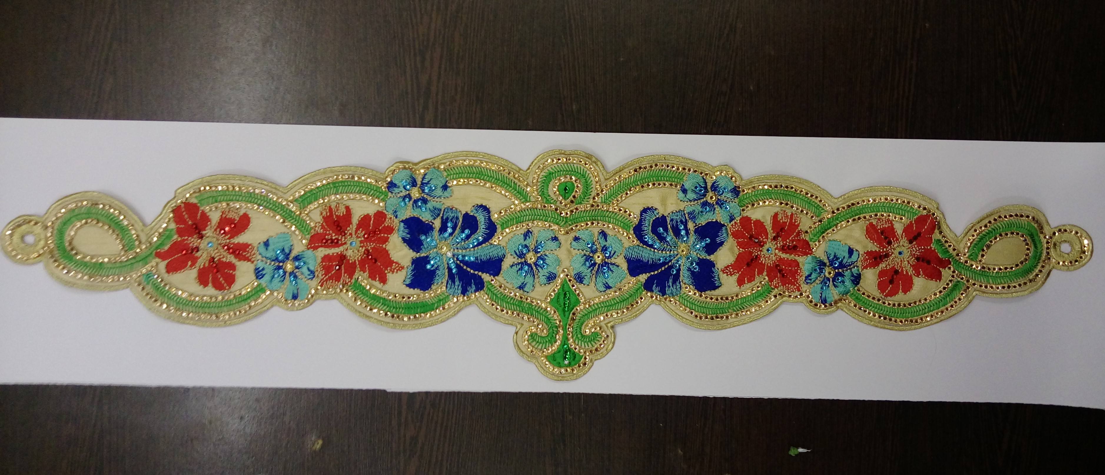 สีเหลือง