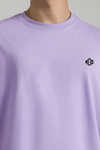 T-shirt à manches courtes en coton lavande pour homme, col rond, coupe ample, épaules tombantes, imprimé personnalisé, broderie, minimaliste, décontracté, quotidien - Product Image 4