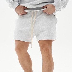 Vente en gros de shorts de plage en coton élastique respirant pour la course à pied et le sport pour hommes personnalisés OEM - Product Image 6