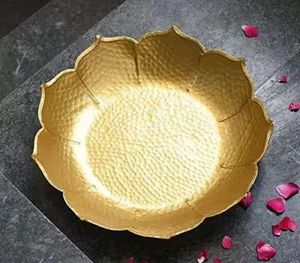 Vente chaude urli à vendre bougeoir flottant design haut de gamme chauffe-plat de style élégant de l'Inde derniers articles de Diwali - Product Image 2