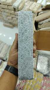 Cordones de diseño floral bordados hechos a medida en color gris solo para prendas y para reventa y en 5 pulgadas de ancho. - Product Image 2