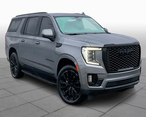GMC Yukon XL Denali 4WD SUV 2021 Usado - con Bajo Kilometraje - Product Image 1