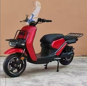 Motor Eléctrico para Motocicleta de 1500W Sin Escobillas, Listo para Enviar, Nuevo, con Neumático de 12 Pulgadas - Product Image 1