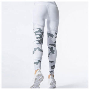 Vente en gros Legging imprimé grande taille Leggings pour femmes avec impression d'étoiles Pantalon à taille élastique avec élasticité et teinture d'étoiles Leggings pour femmes - Product Image 5