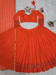 Venta en Línea en Surat, Lehenga Choli de Alta Calidad para Bodas y Compromisos, para Damas de Honor, Modal, Viscosa, Georgette, Marca SIE - Product Image 5