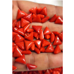 273 piezas de Coral italiano Natural 10mm cabujón triangular 691 Cts lote Iroc calidad de ventas Moonga piedras preciosas sueltas cabina US $553 para todos - Product Image 4