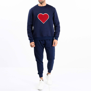 Dernier design de survêtement brodé pour homme, survêtement brodé pour homme de haute qualité, respirant, entièrement personnalisé, à prix raisonnable - Product Image 2