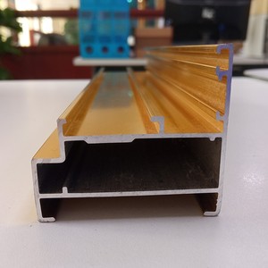 Profilé en aluminium de porte de fenêtre anodisée dorée fabriqué sur mesure au Vietnam usine d'aluminium - Product Image 6
