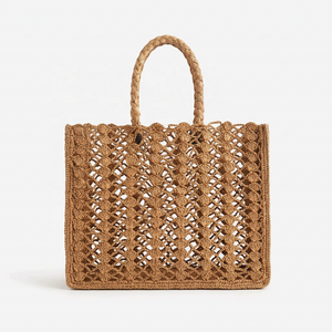 Sac fourre-tout d'été bohème en raphia pour femme ANA Madagascar, fait main, réutilisable, couleur unie, avec option de logo personnalisé - Product Image 2