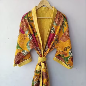 Hecho a mano estilo Kantha indio acolchado Algodón puro bata de mujer cómoda ropa de noche térmica cordón estampado de frutas verano - Product Image 1