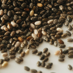 เมล็ดเจียขาว ยี่ห้อ Chia Seed บรรจุภัณฑ์แบบแพ็คใหญ่ โปรตีนสูง ผลิตโดย KHES อายุการเก็บรักษา 24 เดือน สำหรับบริโภคโดยมนุษย์ - Product Image 1