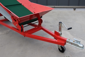 Transportador de correa movible ATV con <span class=keywords><strong>rueda</strong></span> <span class=keywords><strong>Jockey</strong></span> para leña 3m de altura 6.5hp arrancador de retroceso Transportador de correa de leña - Product Image 3