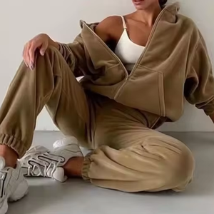 Survêtement athlétique de sport deux pièces en polaire de haute qualité pour hommes, pantalon de jogging à capuche avec fermeture éclair et service OEM - Product Image 2