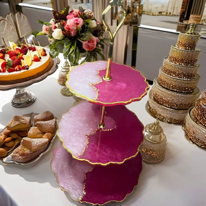 Support à gâteau à trois niveaux en résine pour servir, avec plateau rond en métal et résine époxy, moule à plateau en résine, support à gâteau - Product Image 5