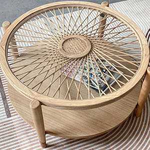 Table basse ronde avec verre trempé, rotin, bambou, bois massif manufacturé, design élégant - Product Image 2