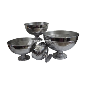 Ensemble de quatre bols à chocolat en métal, forme ronde, bol à bonbons design, vente chaude, décoration de luxe, nouveau bol à chocolat - Product Image 1