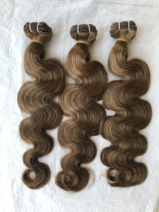 Paquete de extensiones de cabello Remy virgen brasileño de 22 pulgadas más vendido Buena densidad #8 Onda del cuerpo Templo crudo Proveedores de alta calidad - Product Image 2