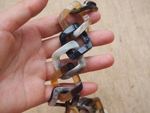 Collier de luxe en corne de buffle fait à la main, bijoux naturels et durables pour femmes, haute qualité - Product Image 4