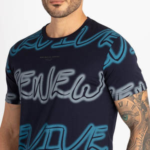 Precio bajo Cantidad a granel Ropa de calle Hombres Camiseta Industria Tendencia Producto Tallas grandes Secado rápido Hombres Camiseta - Product Image 5