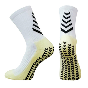 Chaussettes d'hiver pour hommes avec design et logo personnalisés, chaussettes de sport unisexes en coton pour le football, chaussettes athlétiques antidérapantes pour hommes - Product Image 4
