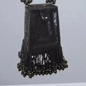 Hermosa Bolsa de Solapa con Adornos de Gamuza y Perlas para Mujer, Estilo Vintage para Eventos, Alta Calidad, Venta al Por Mayor desde India - Product Image 1