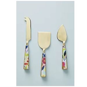 Juego de Cuchillos para Queso de Acero Inoxidable con Mango de Esmalte con Diseño Floral, Aptos para Lavavajillas, Ecológicos, para Servir Queso y Desayuno - Product Image 1