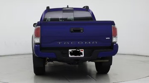 Toyota Tacoma TRD Off Road 2022, Doble Cabina, Caja de 6', V6, 4x4, Automática, Usada en Excelentes Condiciones - Product Image 2