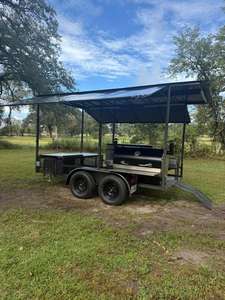 Livraison gratuite, barbecue mobile entièrement équipé de 8 pieds et fumoirs, remorque de cuisine extérieure pour grillades et vente de nourriture pour les entreprises de restauration de rue - Product Image 2