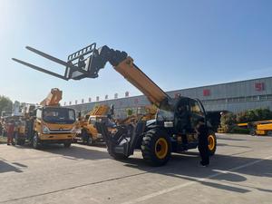 Manipulador Telescópico Hidráulico con Motor Diésel de 4.5 Toneladas y 17 Metros de Altura de Elevación, Montacargas Telescópico para Obras de Construcción - Product Image 5