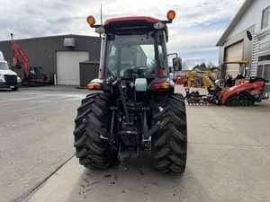 Tractor Agrícola M5N-111HDC12 de 150HP, Modelo 2025, con Motor, Caja de Cambios, Bomba y Rodamientos - Product Image 6