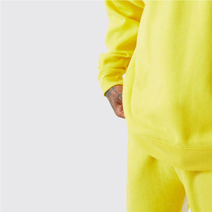 Sweat-shirt à manches longues de qualité supérieure pour hommes Motif solide Saison hivernale Meilleur fournisseur Prix raisonnables Quantité en gros disponible - Product Image 6