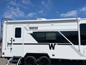 Prix Réduit Caravane de Voyage Légère et Moderne Winnebago Thrive 18FBS 2022-2024 d'Occasion, Capacité 6 Personnes, Prête à l'Exportation - Product Image 6
