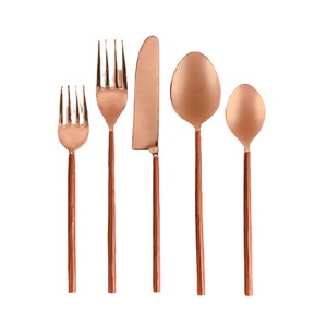 Ensemble de couverts royaux de luxe en laiton argenté Ensemble d'argent à poignée unique de conception finie mate faite à la main royale - Product Image 3