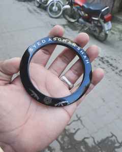 กำไลข้อมือโลหะแข็งคุณภาพสูง กันน้ำ แบบกำหนดเองได้ สำหรับผู้ชาย - Product Image 3