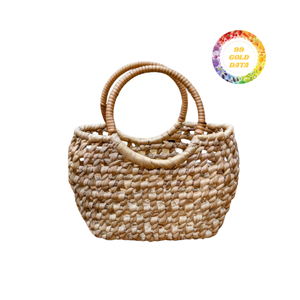 Bolso de mano de bambú ecológico hecho de materiales naturales, adecuado para uso casual, viajes a la playa o regalos de estilo de vida verde - Product Image 1
