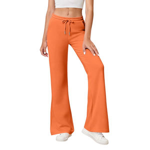 Pantalons de survêtement évasés tendance à la vente chaude pour femmes, tissu de haute qualité, matière douce texturée, pantalons de survêtement évasés pour femmes - Product Image 5