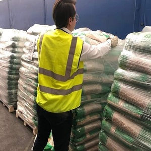 เม็ดไม้โอ๊ค 100% / เม็ดไม้เนื้อแข็งในสต็อกขนาดใหญ่ / เม็ดไม้คุณภาพสูง - Product Image 1