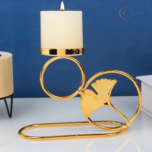 Portavelas de Metal Premium con Diseño Clásico |   Ideal para Decoración del Hogar, Hoteles y Eventos - Product Image 5