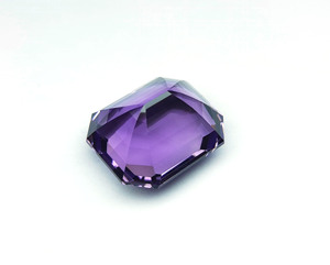 Pierre précieuse d'améthyste scintillante en vrac précieuse bien polie forme octogonale de pierre d'améthyste à facettes pour la fabrication de bijoux - Product Image 6