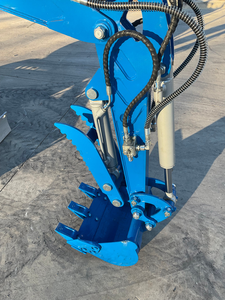 รถขุดขนาดเล็ก Kubota 1.5ตันพร้อมปั๊ม-รับประกัน2ปีอุปกรณ์ที่เชื่อถือได้สำหรับโปรเจกต์ - Product Image 3