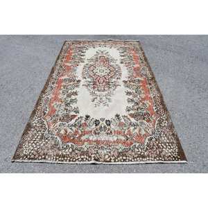 พรมขนสัตว์6.2ft สีเบจสีน้ำตาลคลาสสิกขนาด5.6 x ดีไซน์แบบเย็บปะติดปะต่อกันแบบตุรกีสำหรับห้องนั่งเล่นห้องนอนห้องโถงทำจากยางทรงสี่เหลี่ยม - Product Image 1