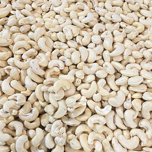 Prix d'usine bon marché, noix de cajou brutes SANTIGO de marque vietnamienne, W320, 1 kg, sans taxe - Product Image 1