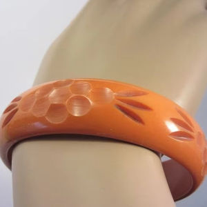 Bracelet en résine de luxe pour filles Style religieux à la mode avec perle diamant ambre Design bijoux décontractés quantité en vrac - Product Image 1