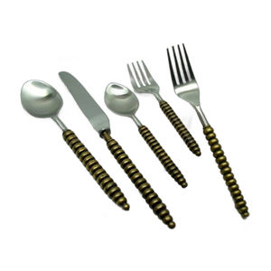 Vajilla de lujo al por mayor, cubiertos de plata de acero inoxidable, cubiertos, tenedor, cuchara, juego de cuchillos para uso en fiesta de boda - Product Image 3