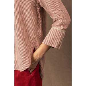 Camisa DVE AHRA Tejida a Mano 100% Lino en Rayas Carmesí, Estilo Simple con Decoración de Botones - Product Image 6