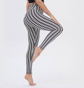 Leggings Personalizadas OEM para Mujer, Ropa de Gimnasio, Yoga, Ajustadas, de Cintura Alta, Elásticas, de Spandex/Poliéster, Transpirables, al por Mayor - Product Image 3