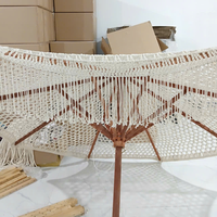 Parasol d'extérieur pliable JNC en macramé, minimaliste, fait main, écologique et élégant pour la décoration d'hôtels, de parcs et de cafés