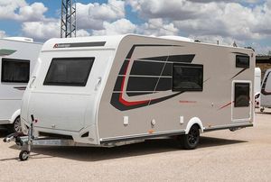Autocaravanas todoterreno 4x4 con cocina, caravanas con techo rígido en venta, remolques de viaje europeos de aluminio tipo lágrima. - Product Image 2